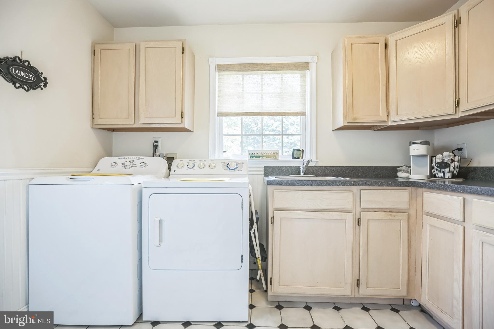 241 Bells Lake Road Turnersville, NJ 08012 - Photo 29 of 33 Laundry Room ++