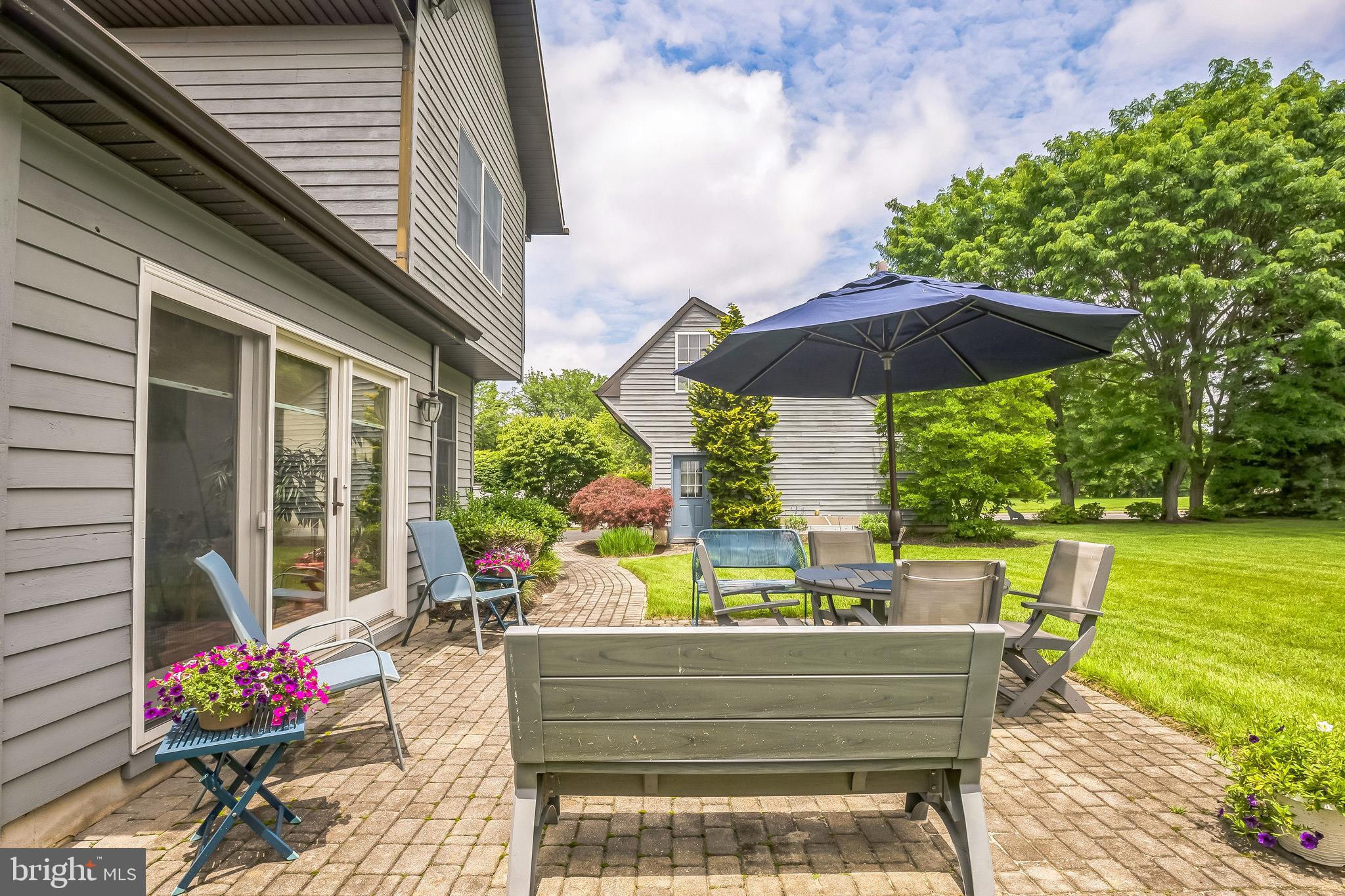 241 Bells Lake Road Turnersville, NJ 08012 - Photo 31 of 33 Paver Patio View 2