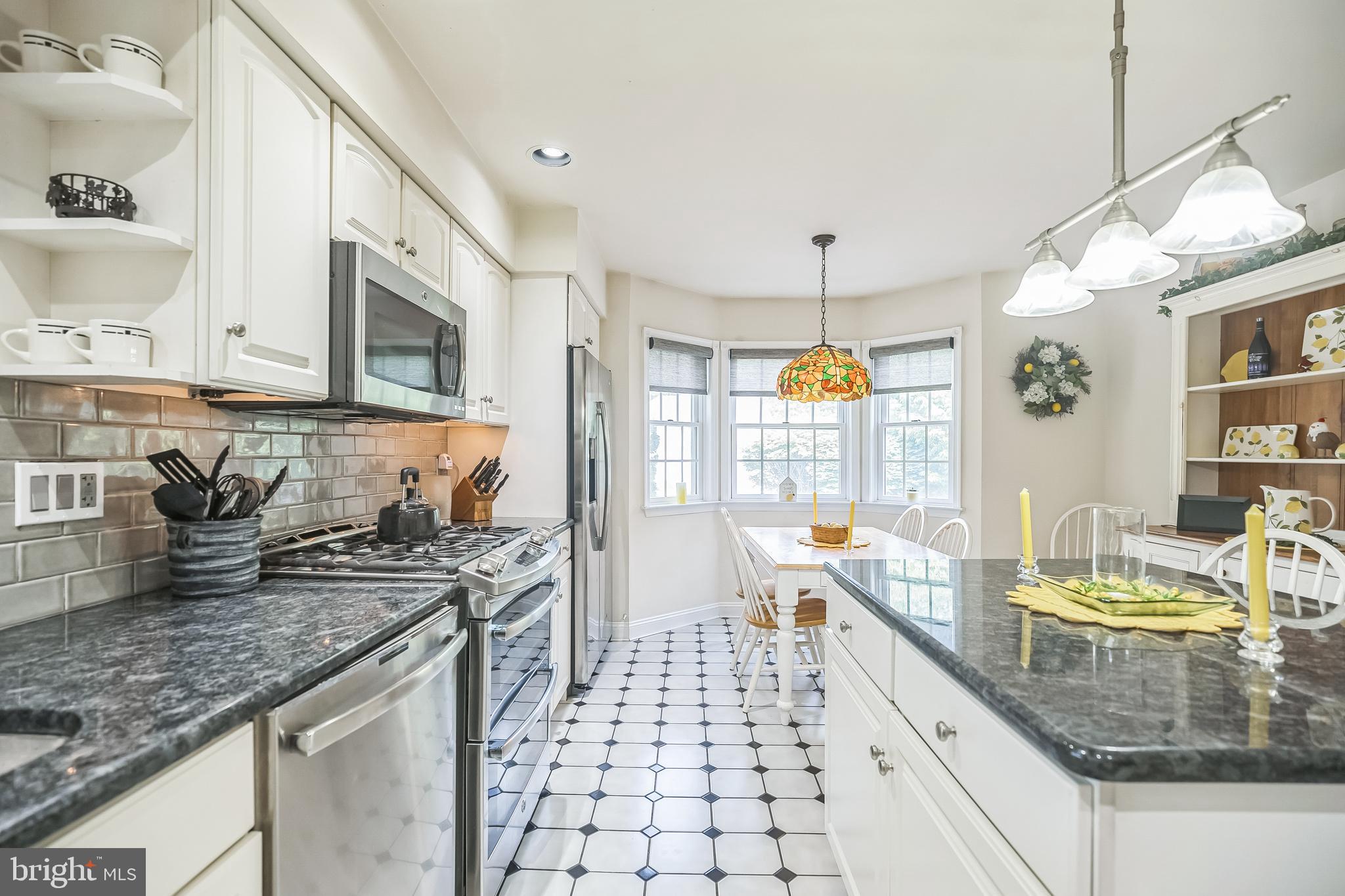 241 Bells Lake Road Turnersville, NJ 08012 - Photo 9 of 33 Kit with SS Appliances View 3