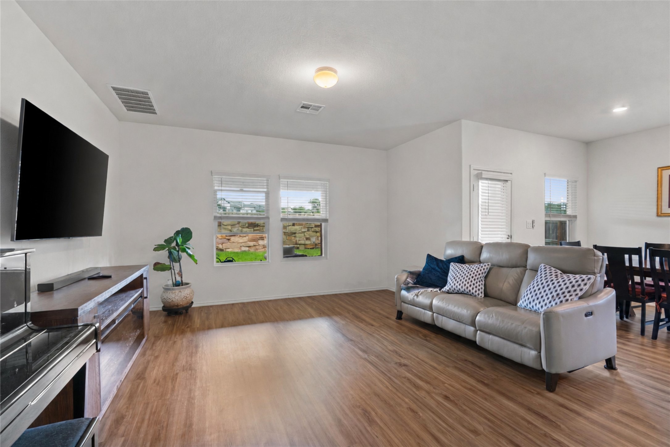 832 Mallow Road Leander, TX 78641 - Photo 12 of 40