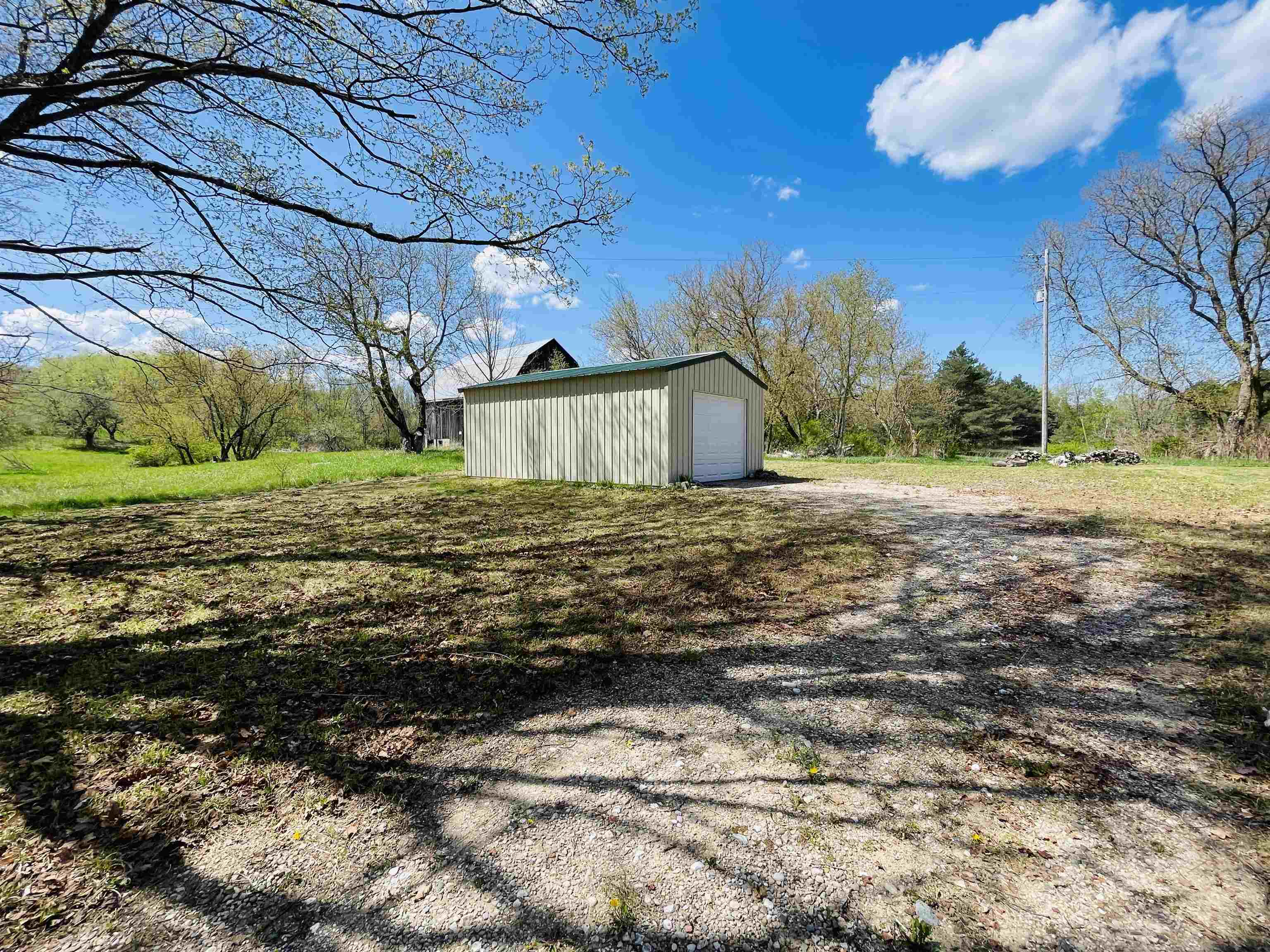 4505 East 12 1/2 Road Manton, MI 49663 - Photo 4 of 22 Gallery Image 4