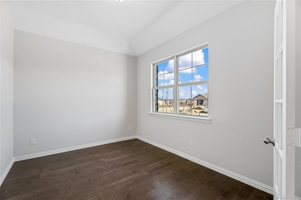 5117 Unity Drive Denton, TX 76207 - Photo 5 of 17
