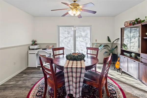 $215,000 | 350 Illinois Avenue, Wood River, IL 62095