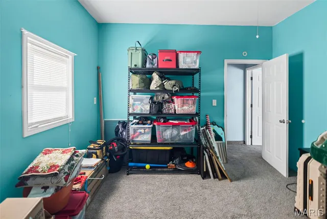 $215,000 | 350 Illinois Avenue, Wood River, IL 62095