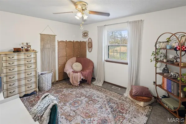 $215,000 | 350 Illinois Avenue, Wood River, IL 62095