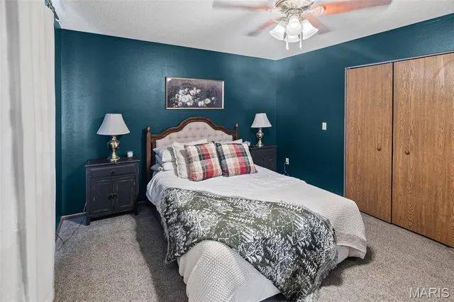 $215,000 | 350 Illinois Avenue, Wood River, IL 62095