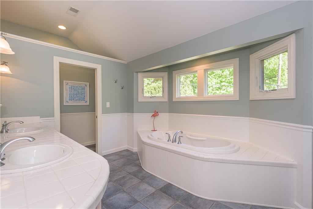 607 Chestnut Road Sewickley, PA 15143 - Photo 14 of 24