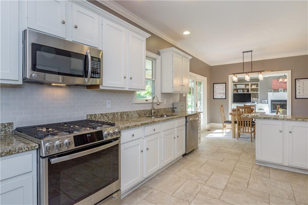 607 Chestnut Road Sewickley, PA 15143 - Photo 6 of 24