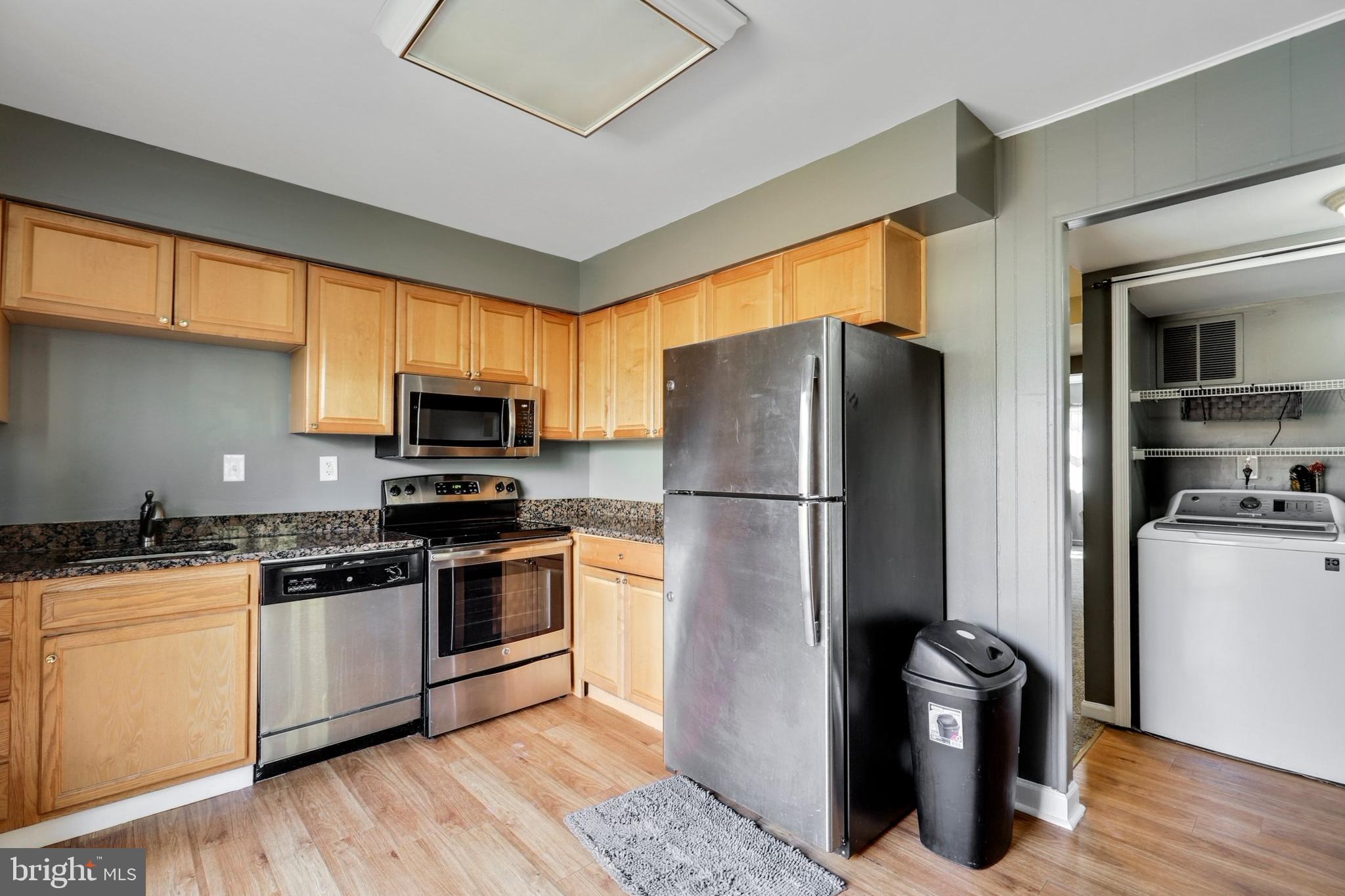 12159 Dove Circle Laurel, MD 20708 - Photo 14 of 37