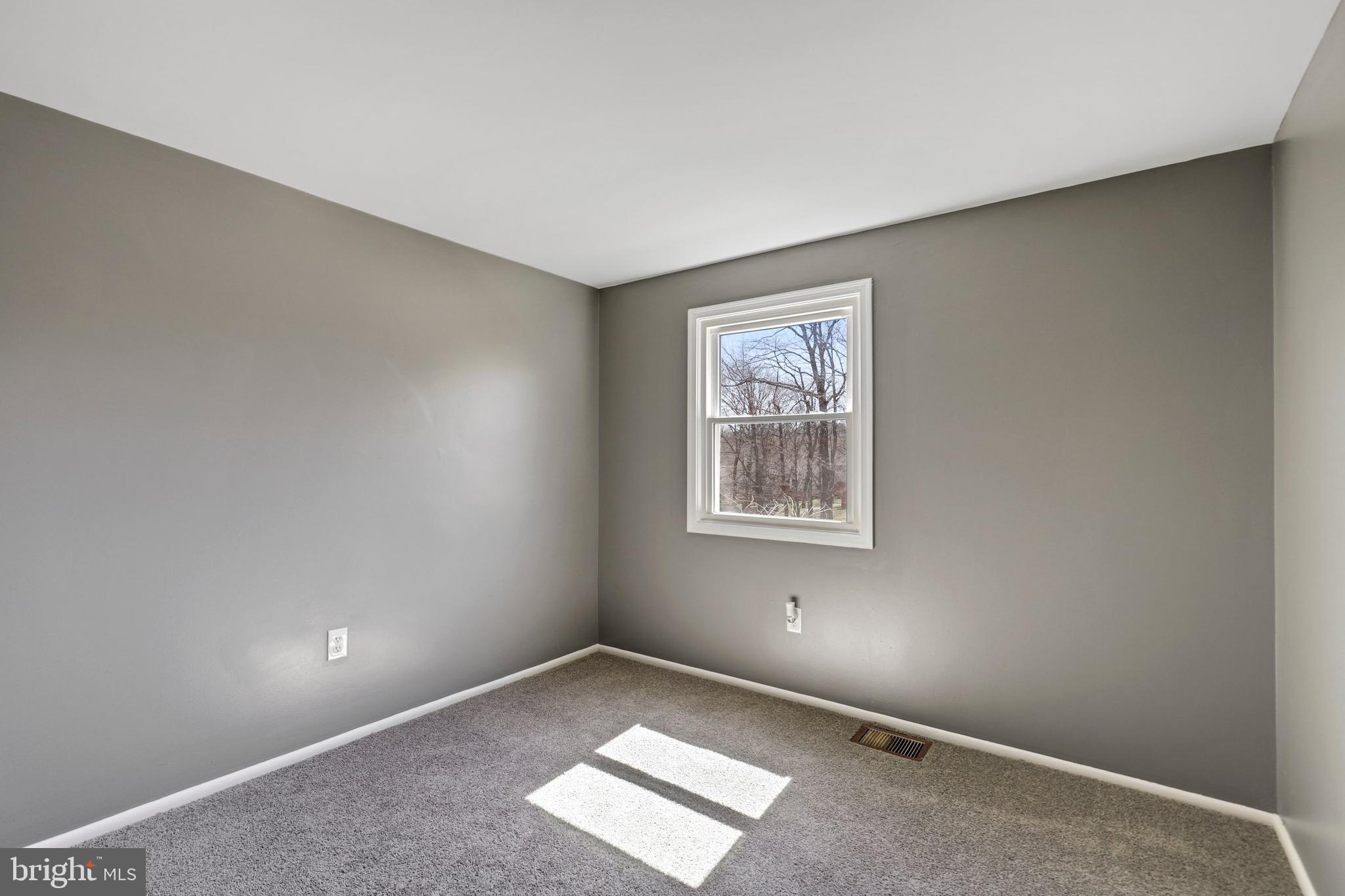 12159 Dove Circle Laurel, MD 20708 - Photo 21 of 37