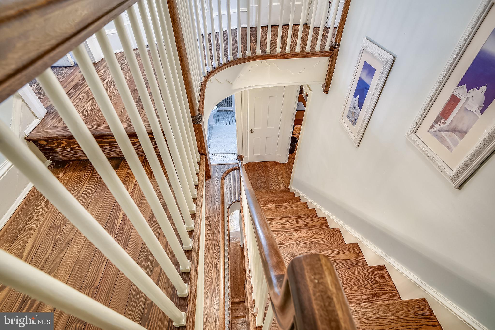 105 Tunbridge Road Baltimore, MD 21212 - Photo 43 of 62 a view of an entryway
