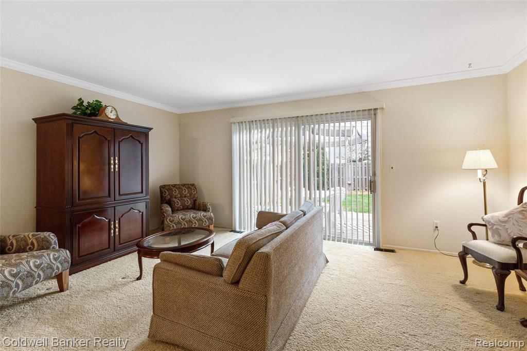 128 Manor Way, Unit 75 Rochester Hills, MI 48309 - Photo 15 of 35