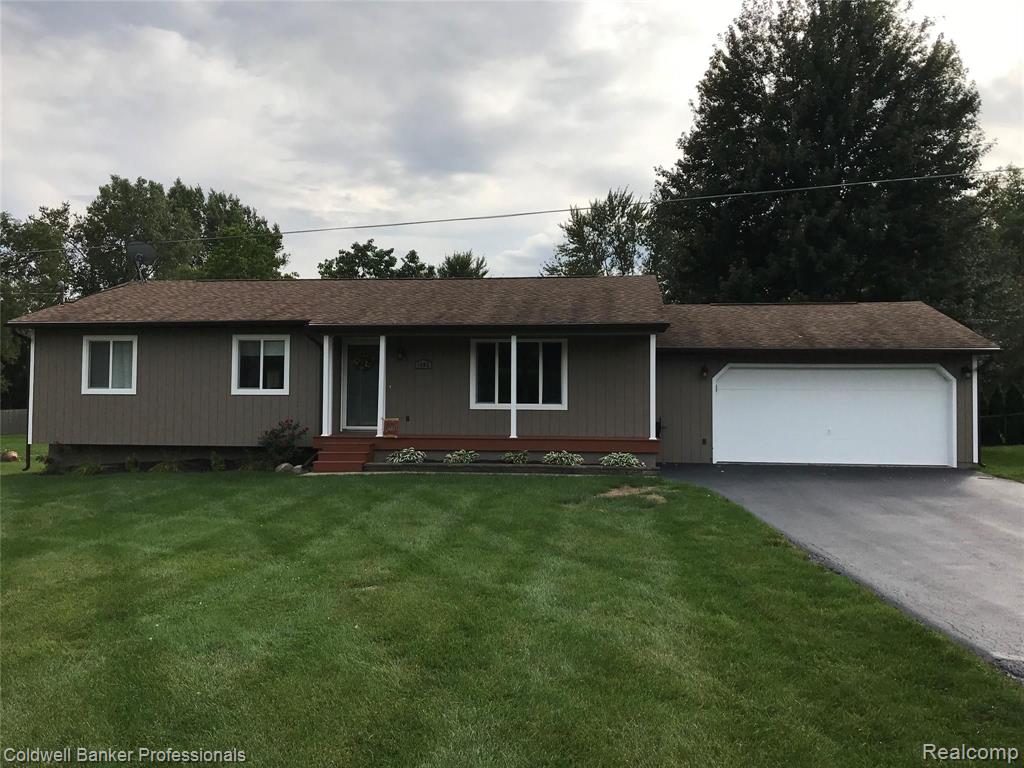 1405 North Long Lake Road Fenton, MI 48430 - Photo 33 of 34
