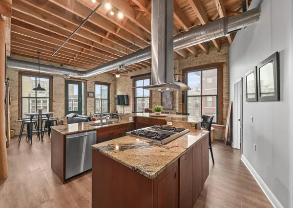 $539,000 | 205 North Water Street, Unit 404, Milwaukee, WI 53202