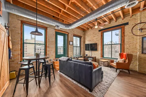 $539,000 | 205 North Water Street, Unit 404, Milwaukee, WI 53202