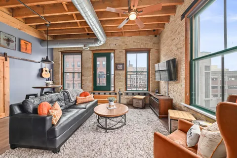 $539,000 | 205 North Water Street, Unit 404, Milwaukee, WI 53202