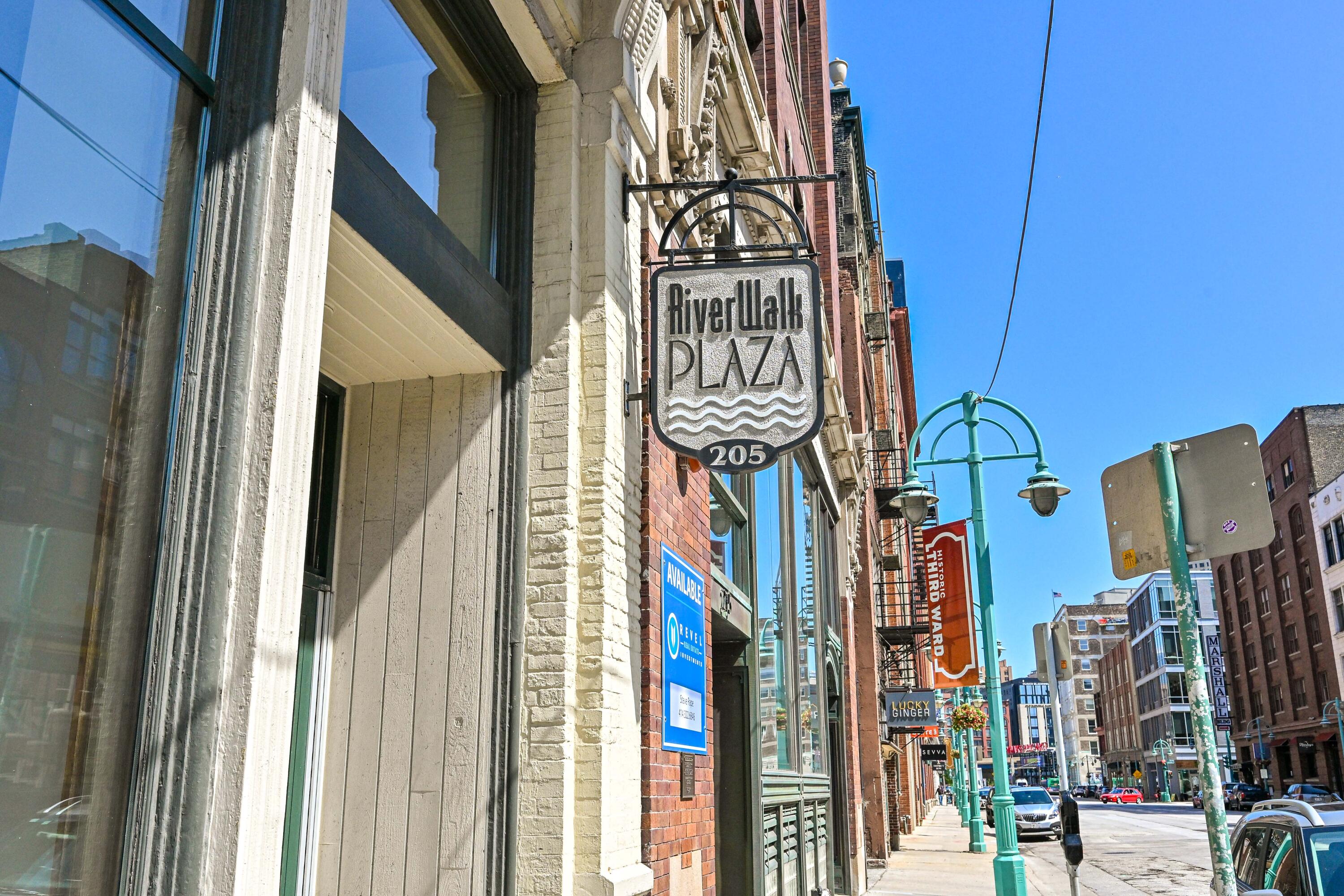 205 North Water Street, Unit 404 Milwaukee, WI 53202 - Photo 2 of 47 Riverwalk Plaza