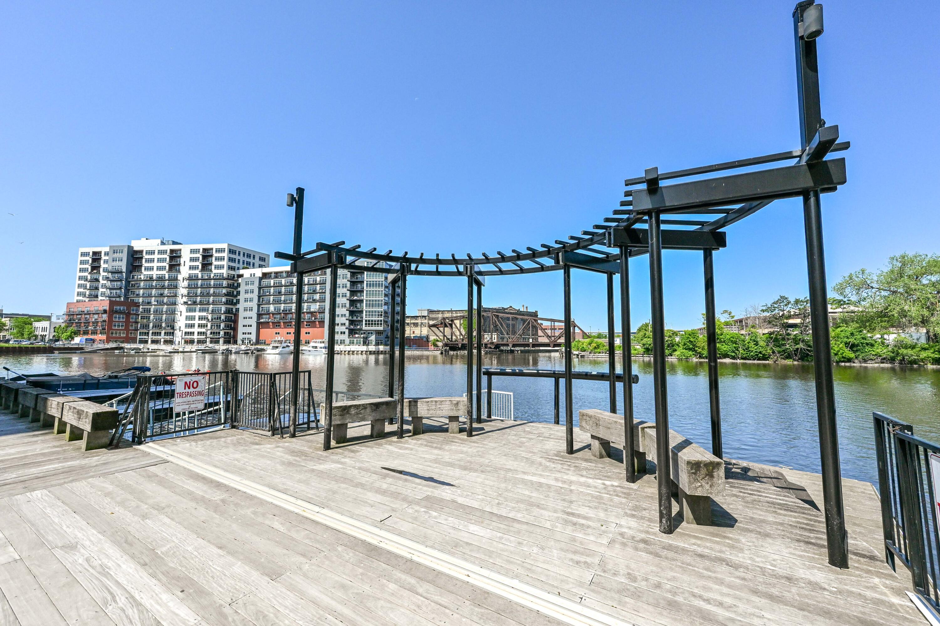 205 North Water Street, Unit 404 Milwaukee, WI 53202 - Photo 33 of 47 Riverwalk