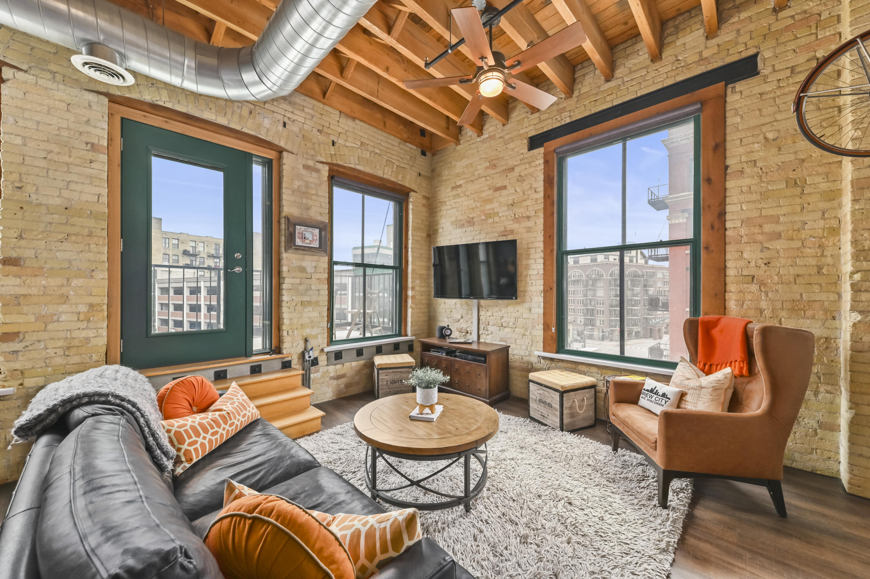 205 North Water Street, Unit 404 Milwaukee, WI 53202 - Photo 3 of 47 Living/Great Room