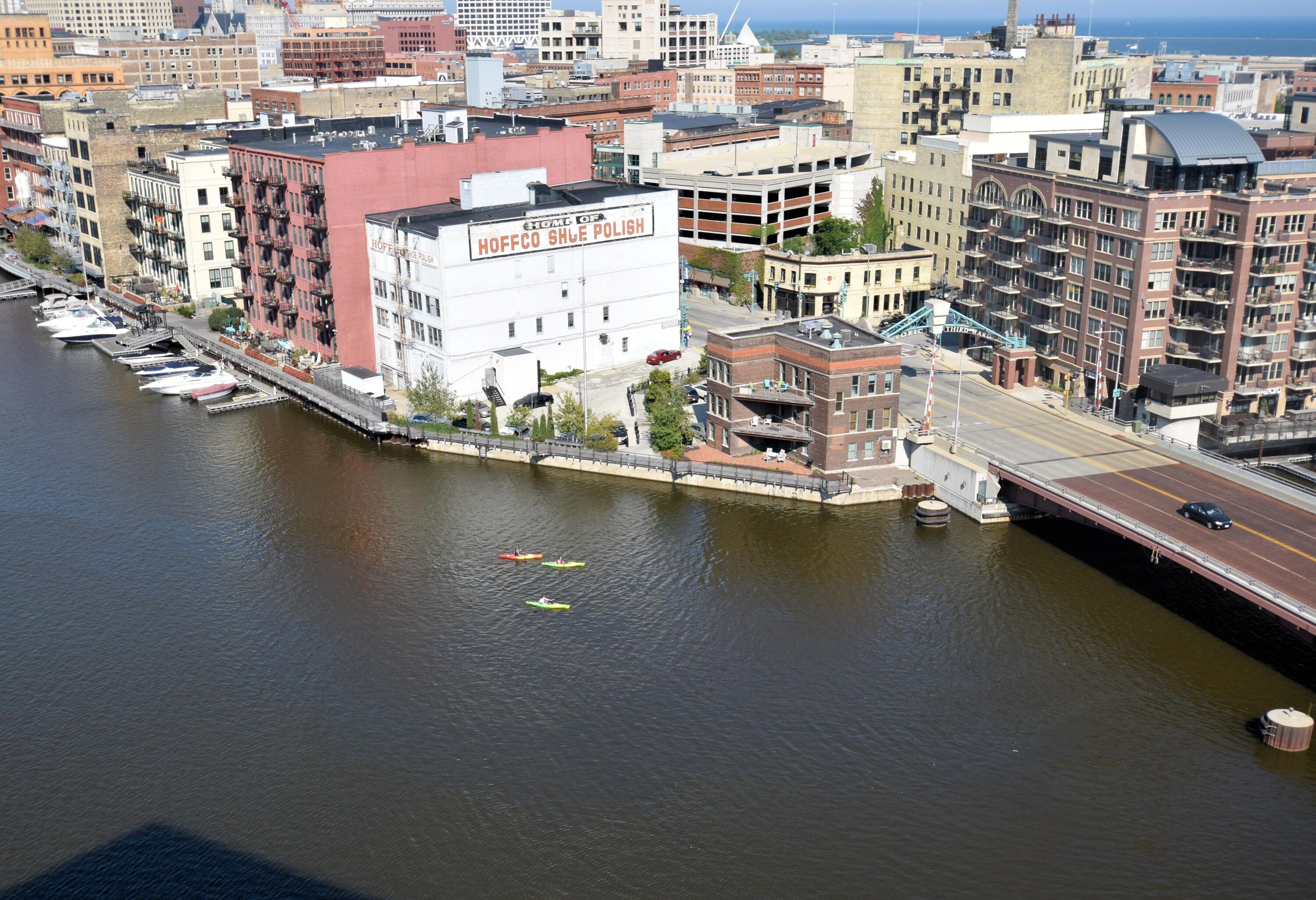 205 North Water Street, Unit 404 Milwaukee, WI 53202 - Photo 43 of 47 Drone of River