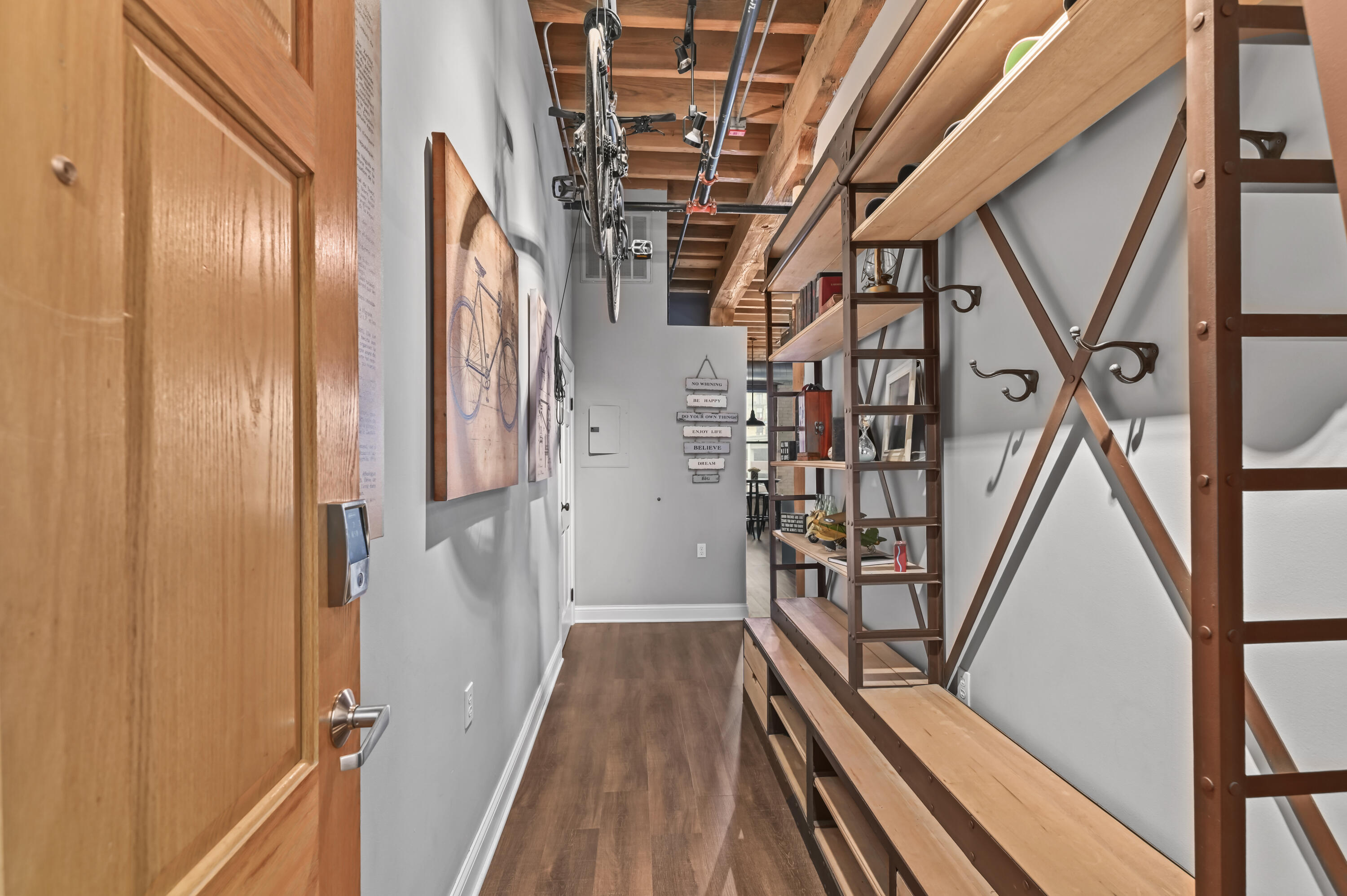 205 North Water Street, Unit 404 Milwaukee, WI 53202 - Photo 4 of 47 Unit Entry