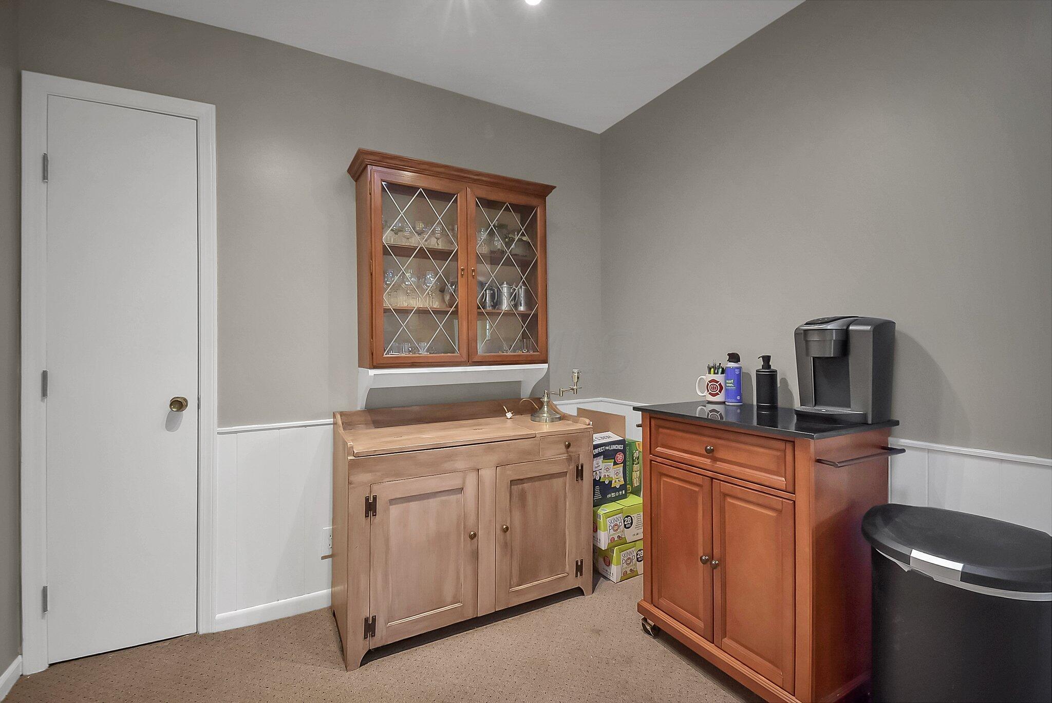 335 Villa Road Springfield, OH 45503 - Photo 15 of 27 15-web-or-mls-335-villa-rd