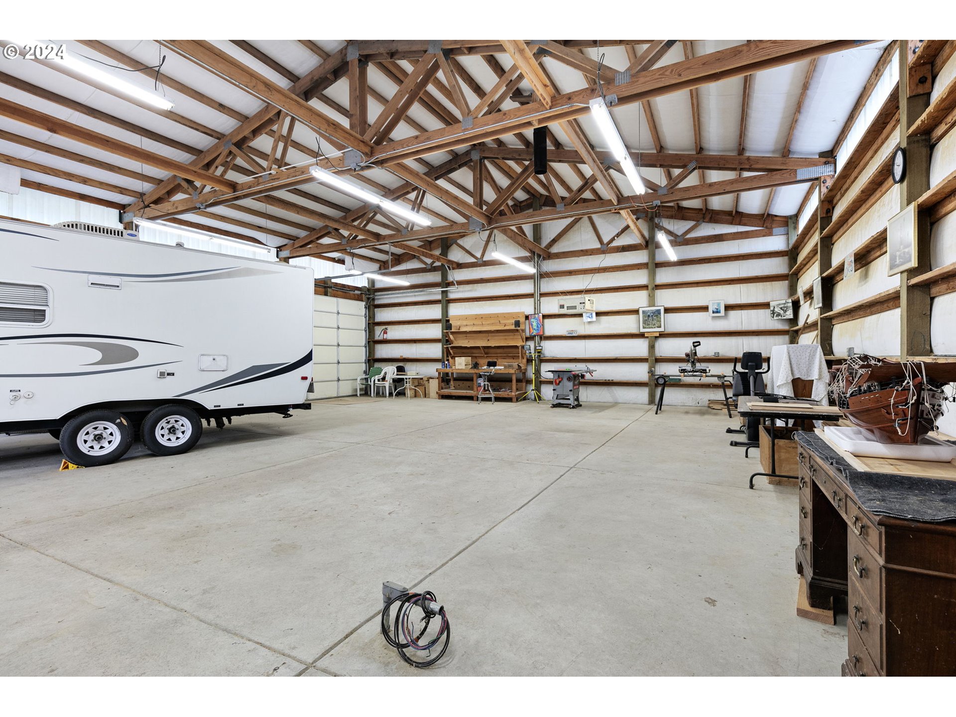 37797 Worth Road Springfield, OR 97478 - Photo 41 of 47 a view of garage