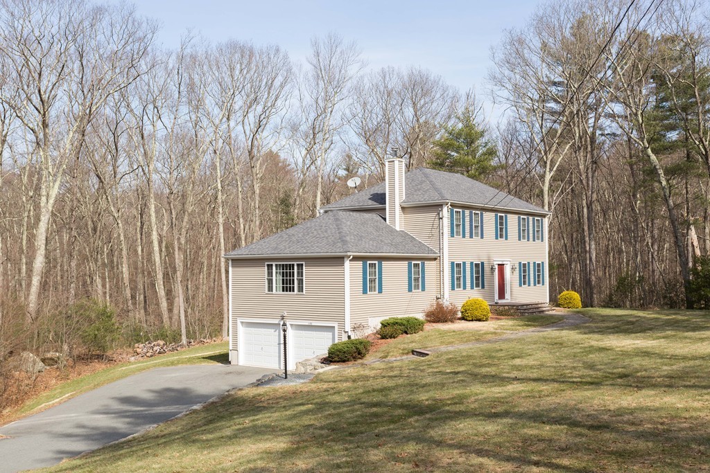 1193 Mendon Road Northbridge, MA 01534 - Photo 4 of 30 Gallery Image 4