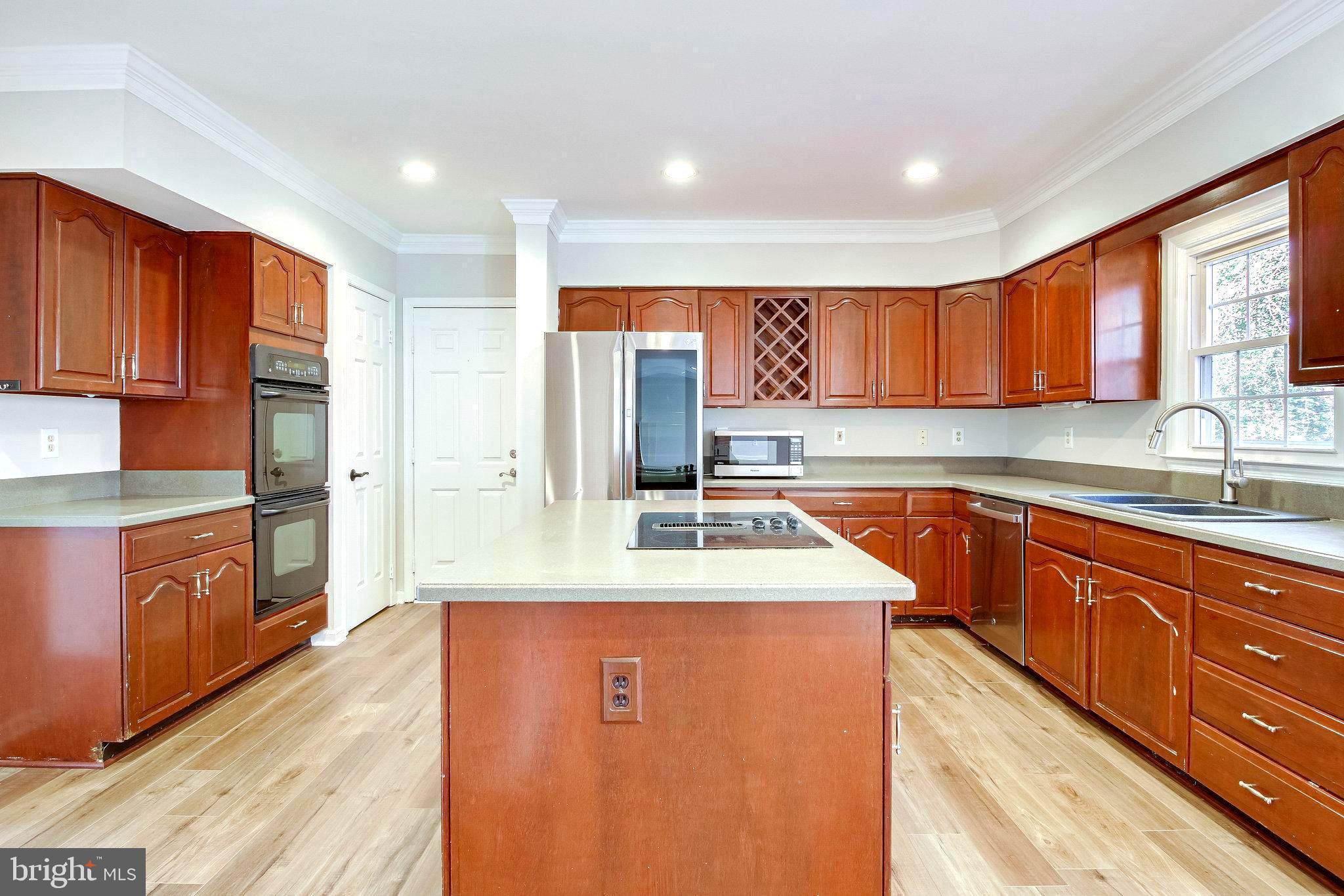 9412 Eagle Trace Fairfax Station, VA 22039 - Photo 21 of 89 Kitchen