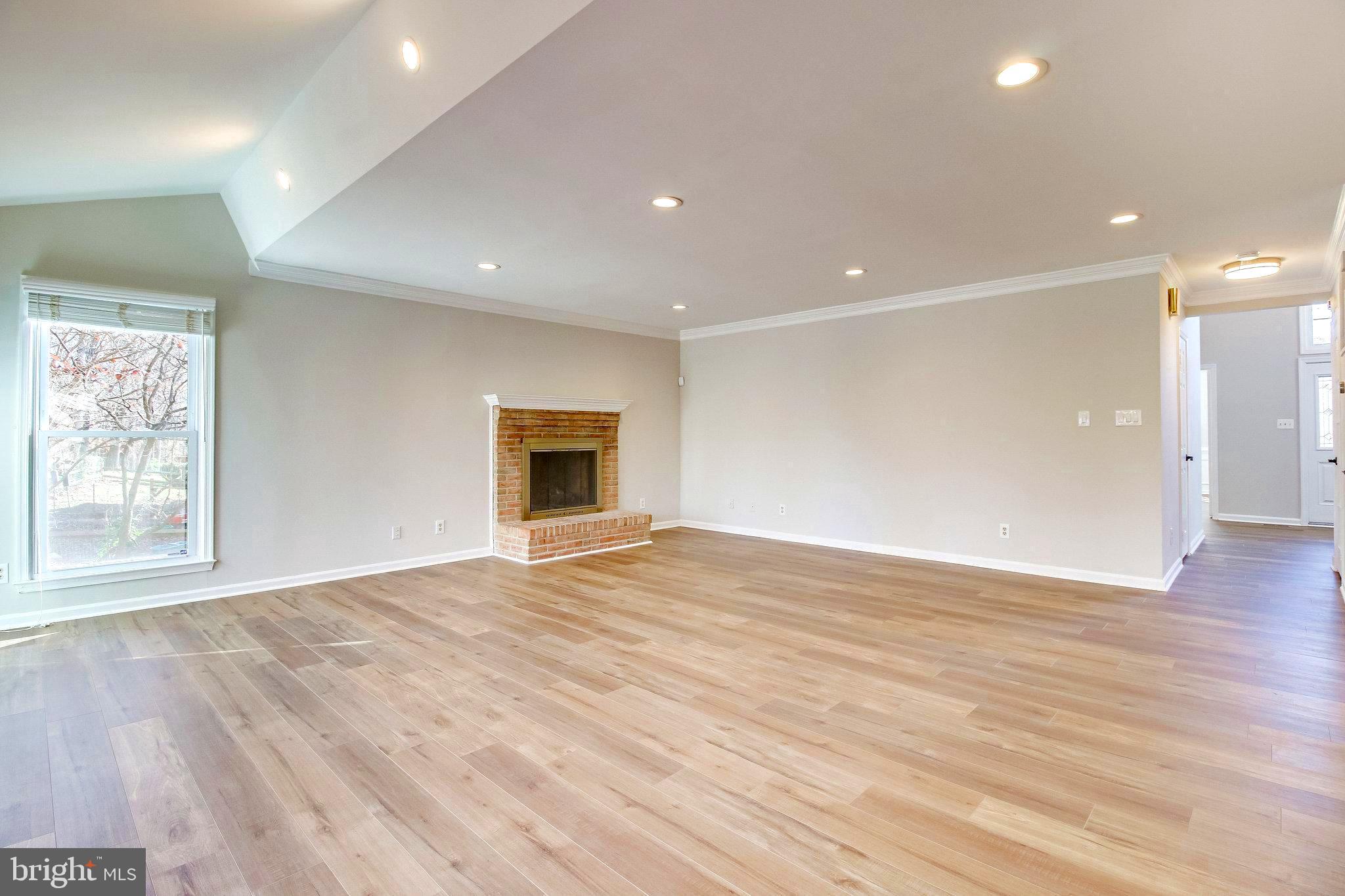9412 Eagle Trace Fairfax Station, VA 22039 - Photo 25 of 89 Family Room