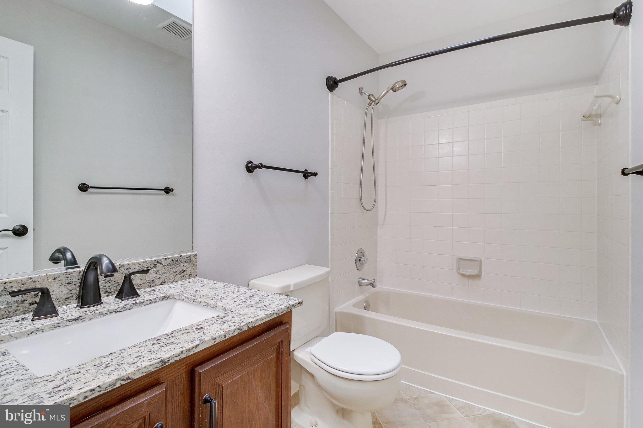 9412 Eagle Trace Fairfax Station, VA 22039 - Photo 49 of 89 Upper Level Bathroom