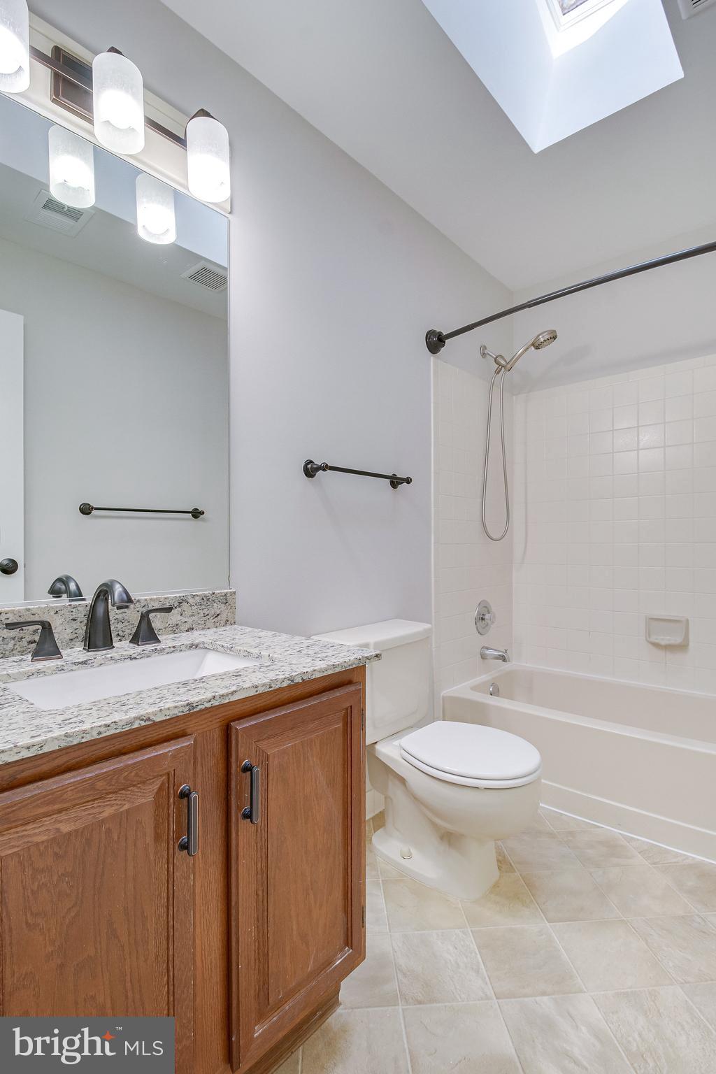 9412 Eagle Trace Fairfax Station, VA 22039 - Photo 50 of 89 Upper Level Bathroom