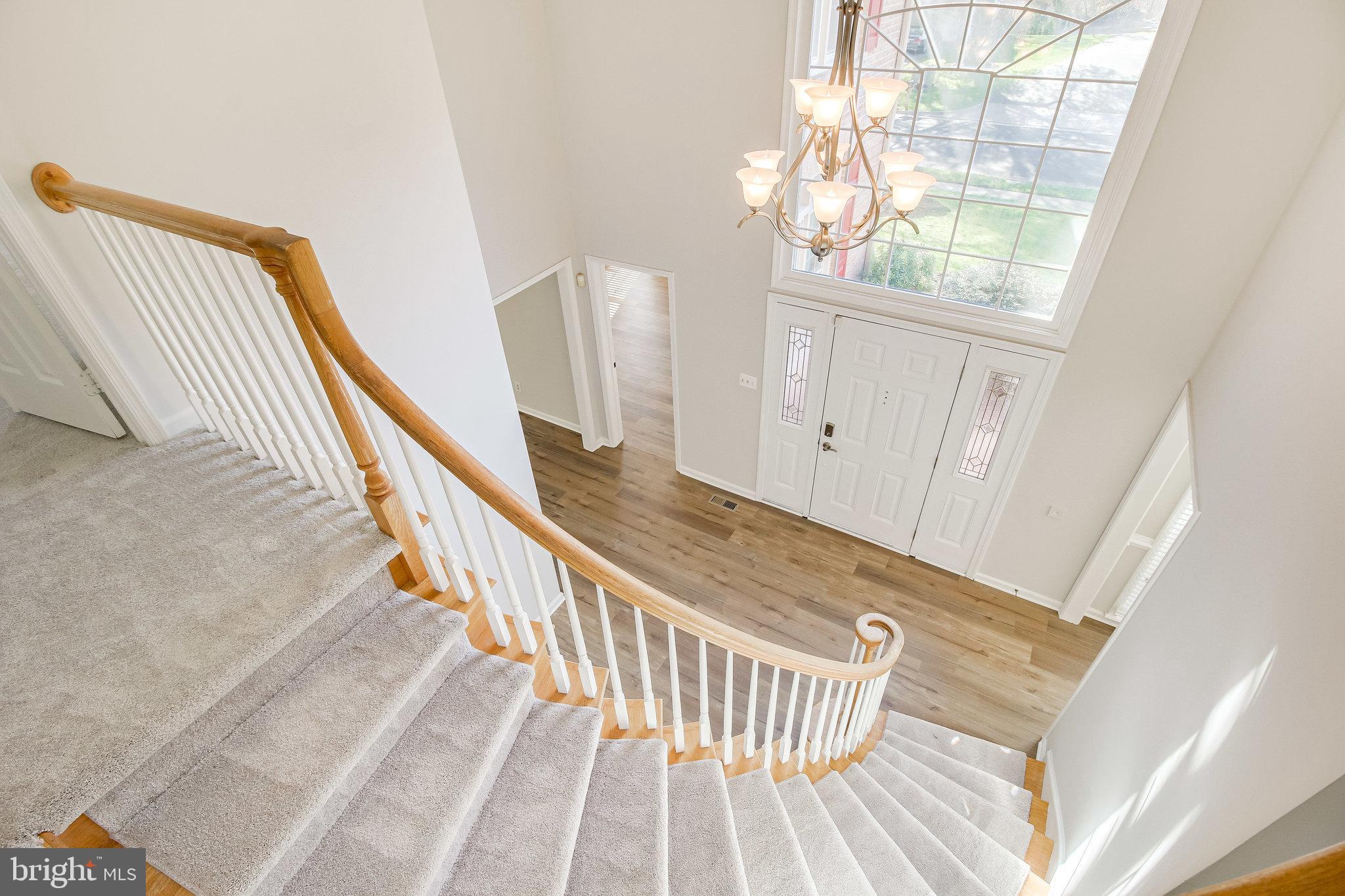 9412 Eagle Trace Fairfax Station, VA 22039 - Photo 8 of 89 Foyer