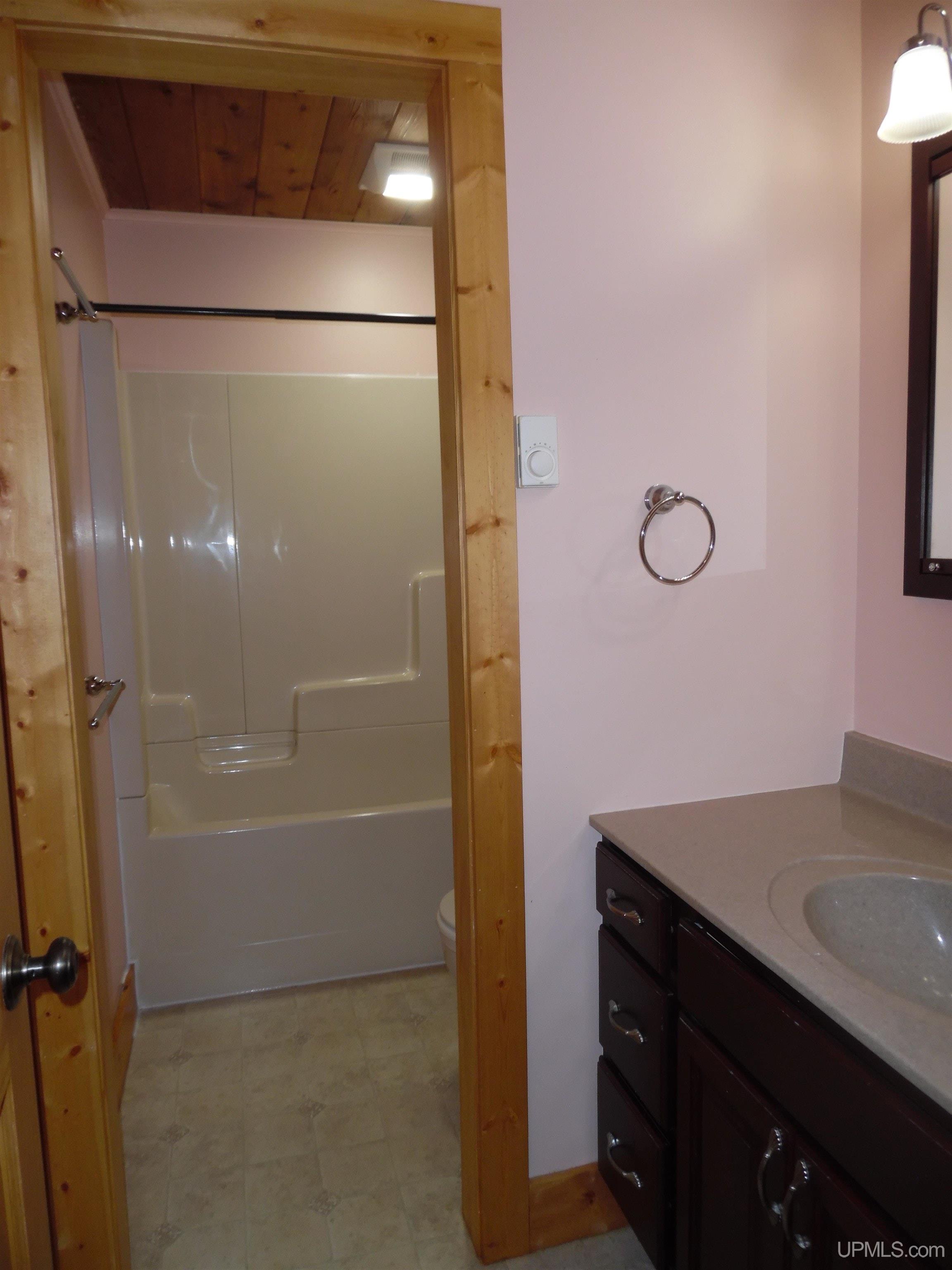 21781 Peepsock Road Houghton, MI 49931 - Photo 16 of 35