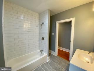 4402 Sherwood Road Philadelphia, PA 19131 - Photo 17 of 27 Gallery Image 17