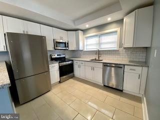 4402 Sherwood Road Philadelphia, PA 19131 - Photo 8 of 27 Gallery Image 8