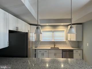 4402 Sherwood Road Philadelphia, PA 19131 - Photo 10 of 27 Gallery Image 10