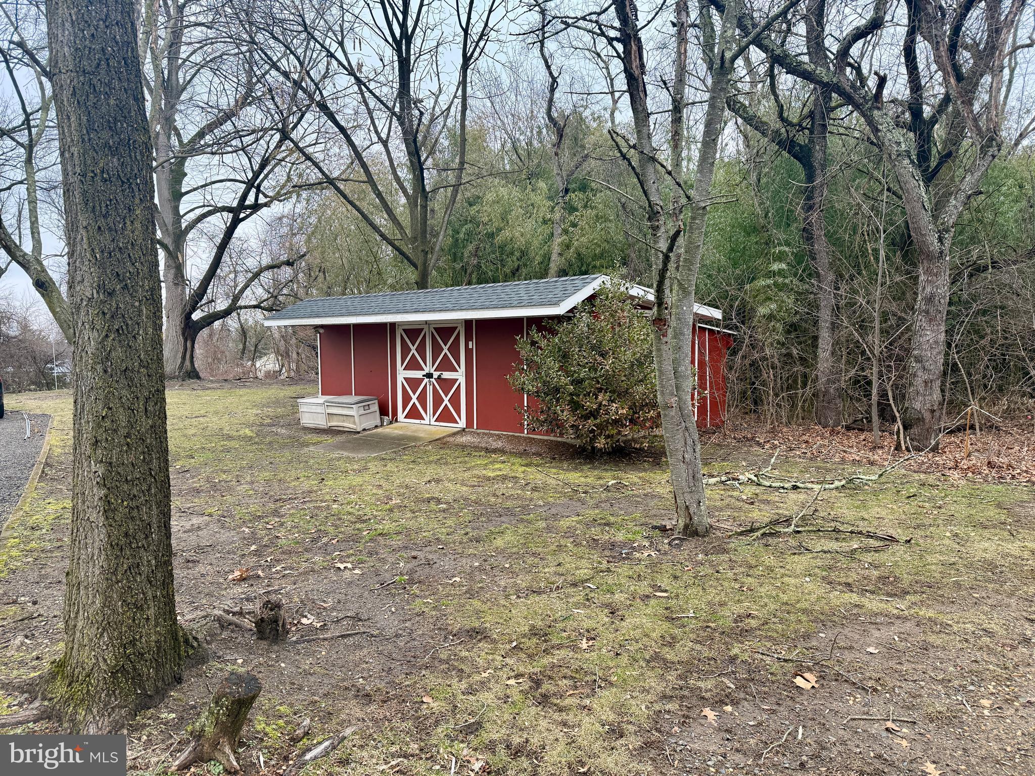 609 Hurffville - Cross Keys Road Sewell, NJ 08080 - Photo 11 of 18 a front view of a house with a yard