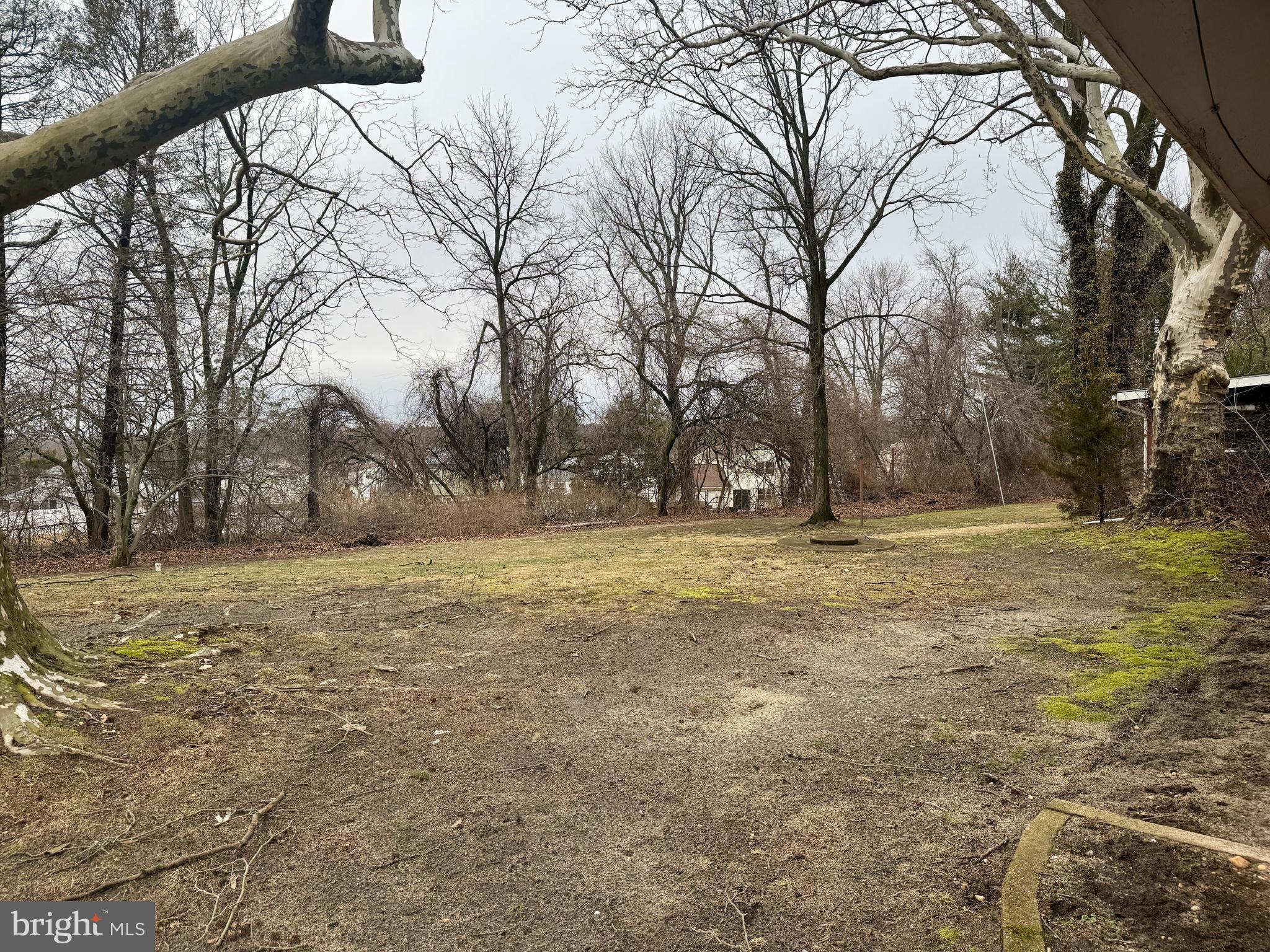 609 Hurffville - Cross Keys Road Sewell, NJ 08080 - Photo 15 of 18 a view of yard with green space