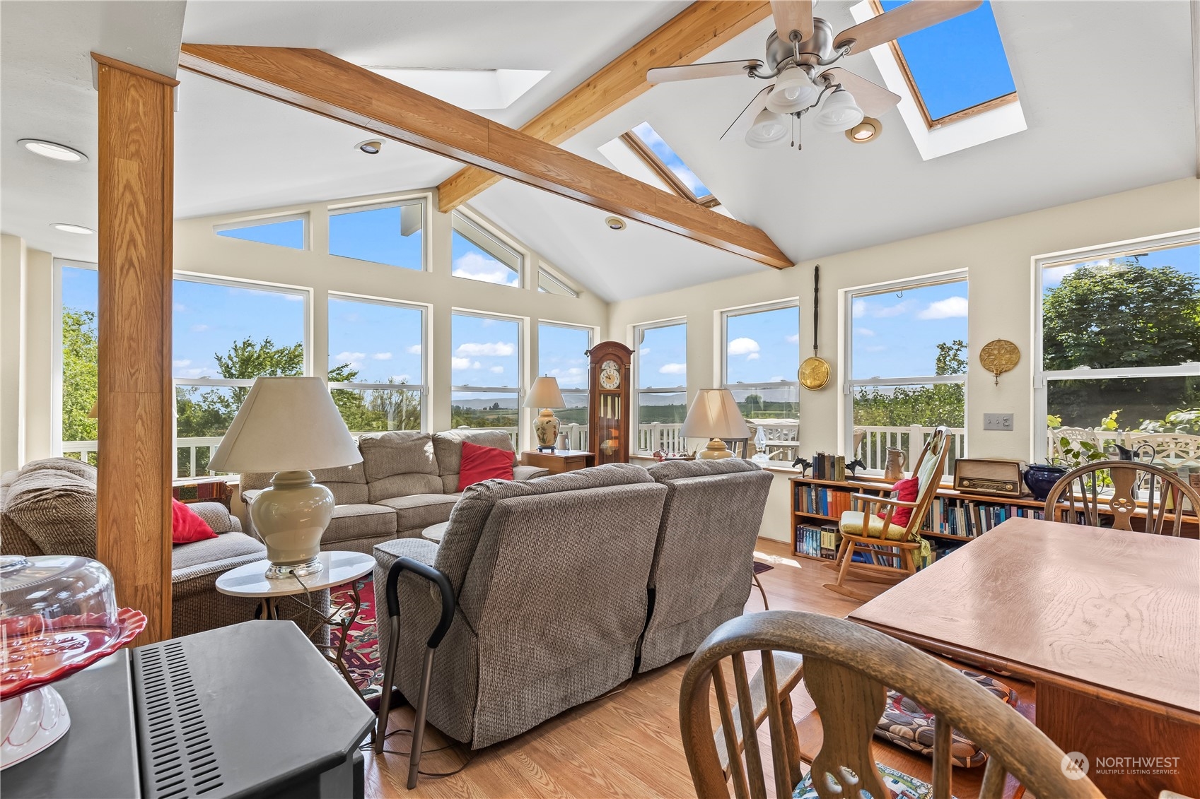10502 Estes Road Yakima, WA 98908 - Photo 11 of 35