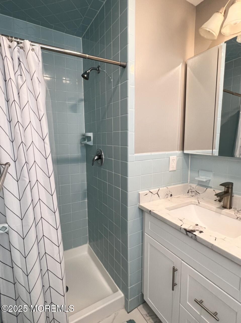 61-63 K Street, Unit #2 Seaside Park, NJ 08752 - Photo 12 of 20 164633FF-AB13-48C5-9F06-37B147C7DB3F