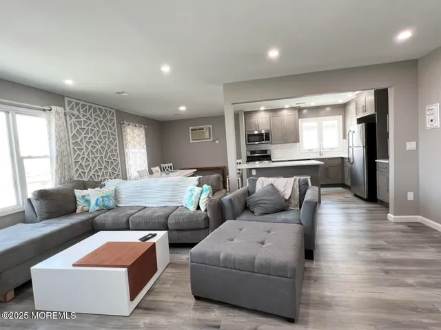 $2,200 | 61-63 K Street, Unit #2, Seaside Park, NJ 08752