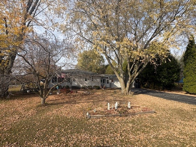 3207 South Stevenson Pier Road Sturgeon Bay, WI 54235 - Photo 4 of 18 Gallery Image 4