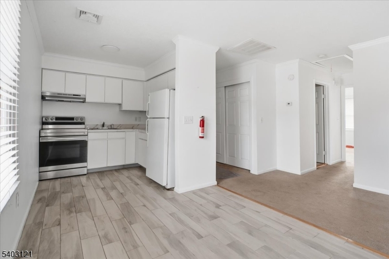 109 Quarry Road, Unit I Hamburg, NJ 07419 - Photo 3 of 5