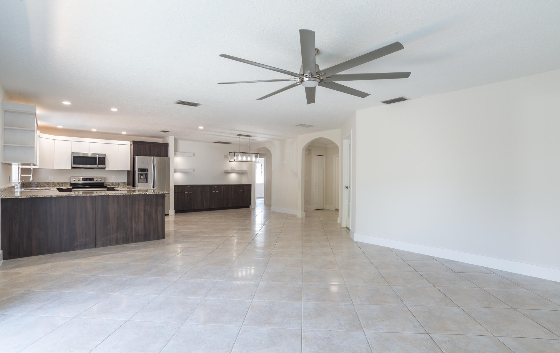 4218 Woods End Road Boca Raton, FL 33487 - Photo 7 of 25 08-DSC_4391-MLS