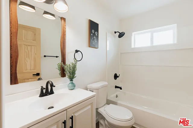 $599,000 | 630 Victoria Lane, Sugarloaf, CA 92386