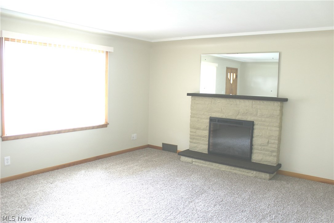 2736 Rexford Road Youngstown, OH 44511 - Photo 2 of 21 Gallery Image 2