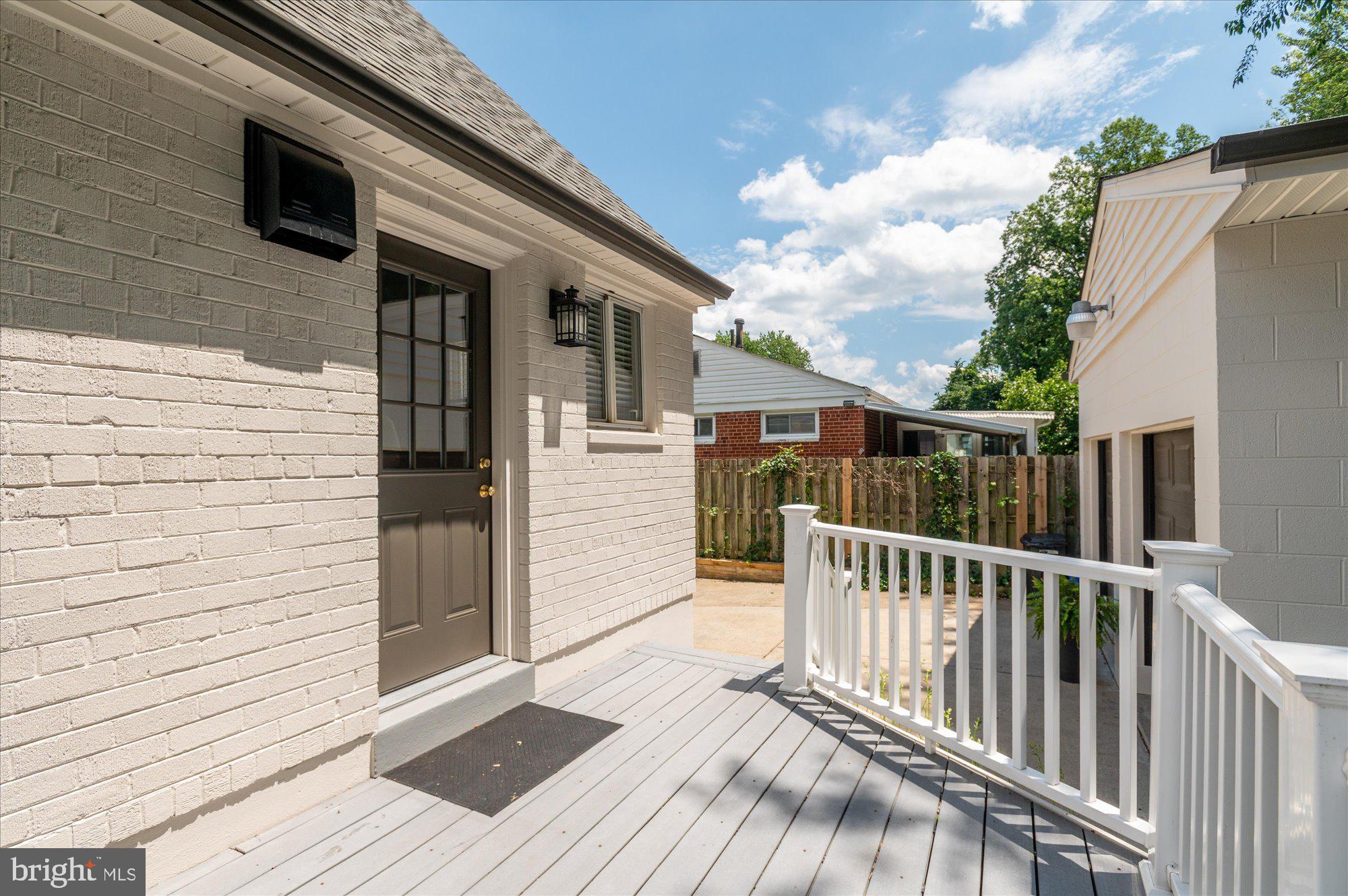 11414 Schuylkill Road Rockville, MD 20852 - Photo 41 of 50