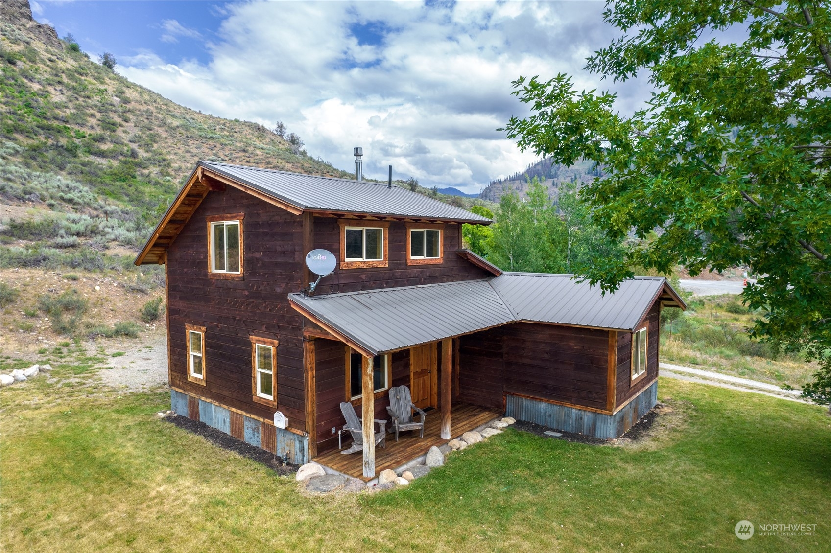 569 West Chewuch Road Winthrop, WA 98862 - Photo 3 of 35 Gallery Image 3