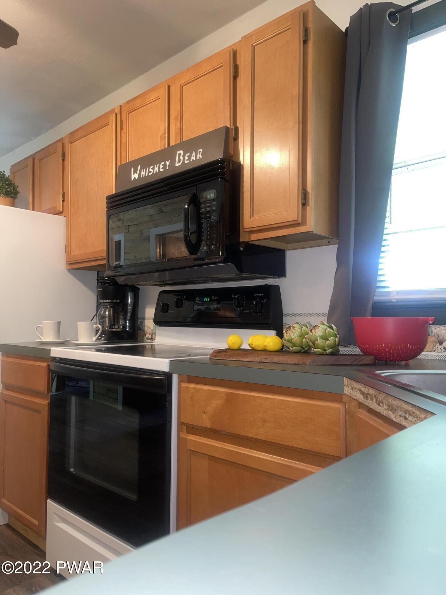 111 Bear Rock Road Lake Ariel, PA 18436 - Photo 12 of 21 3262D9F2-CCB6-4E4A-ABCB-23E372B2AA5F
